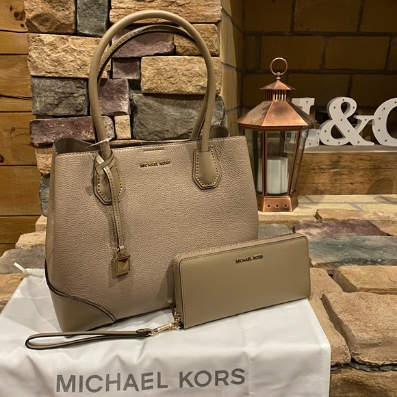 Michael Kors satchel and Continental Wallet